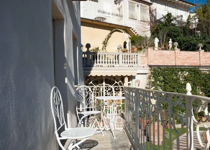 Ai Leoni Ruggenti - Dei Tesori Antichi In Monferrato *