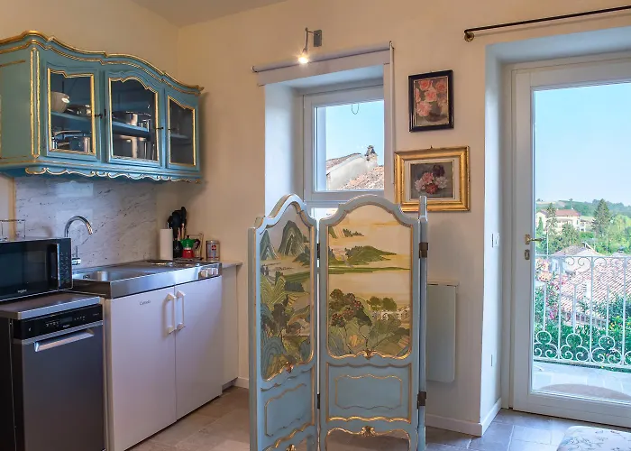 Ai Leoni Ruggenti - Dei Tesori Antichi In Monferrato * Ottiglio